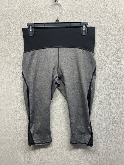 Lululemon Train Times Crop 17" Size 10 Heathered Gray