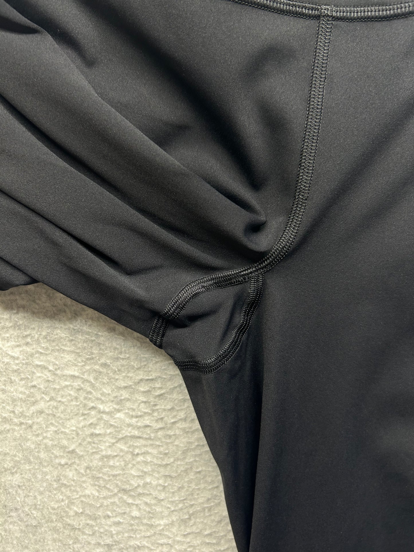 Lululemon Base Pace High-Rise Tight 31" Size 12 Black