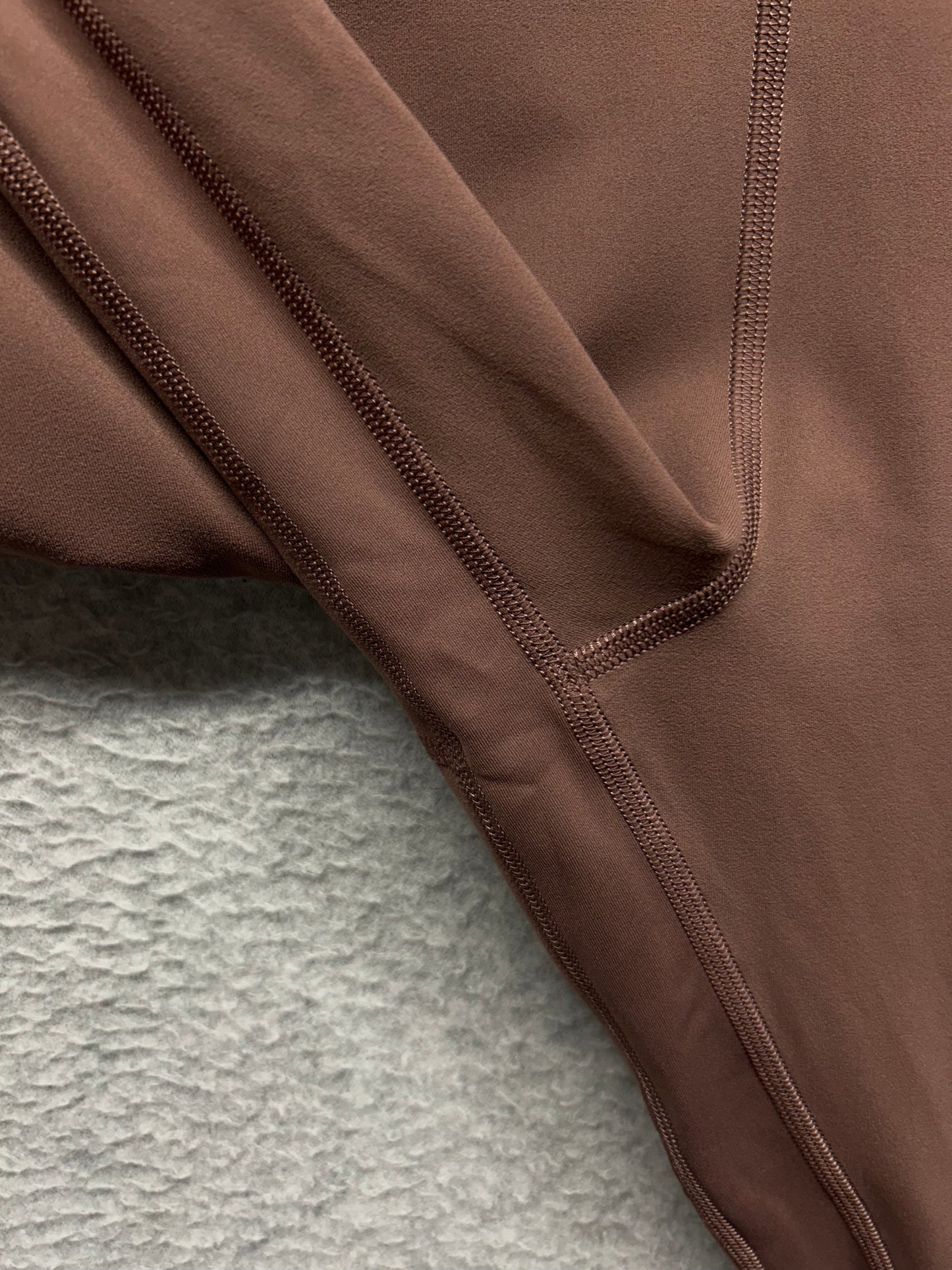 Lululemon Align High-Rise Crop 23" Size 14 (Square) Dark Oxide