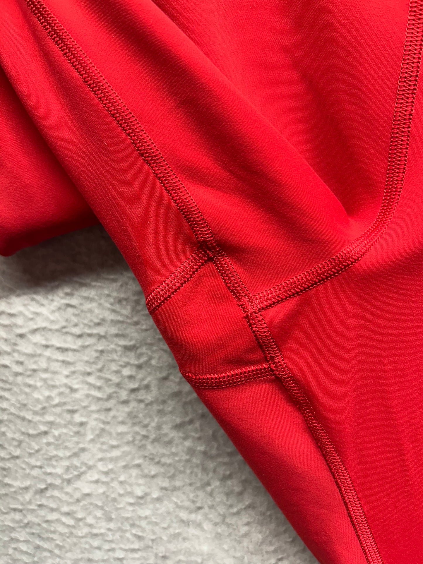 Lululemon Instill High-Rise Tight 25" Size 18 Dark Red