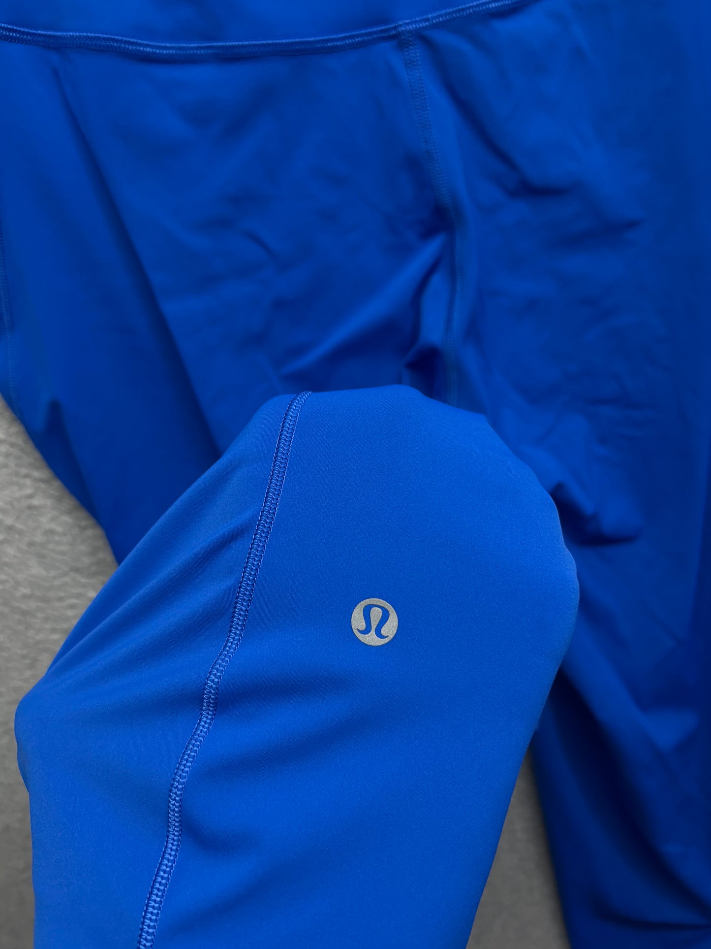Lululemon Base Pace High-Rise Crop 23" Size 14 Blazer Blue Tone