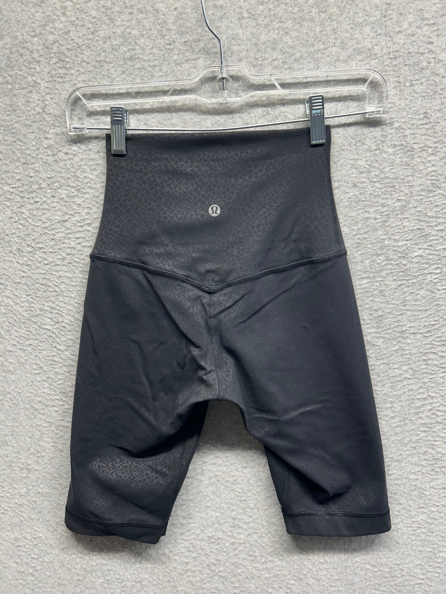 Lululemon Align Super High Rise Short 10" Size 2 Formulate Emboss Black