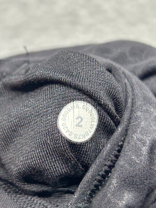 Lululemon Align Super High Rise Short 10" Size 2 Formulate Emboss Black