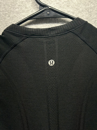 Lululemon Swiftly Tech Short Sleeve Crew Size 2 Black