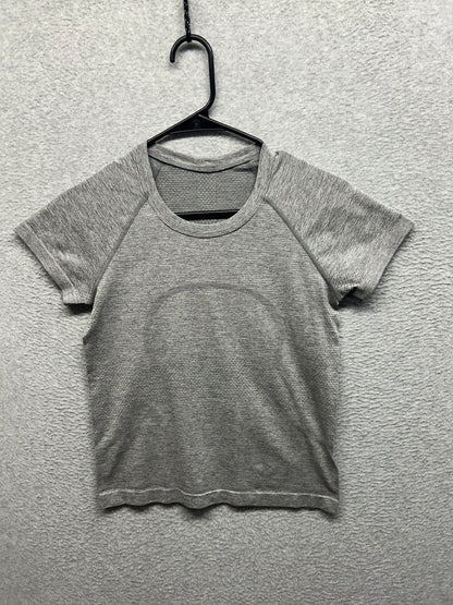 Lululemon Swiftly Tech Short Sleeve 2.0 Race Length Size 6 Slate