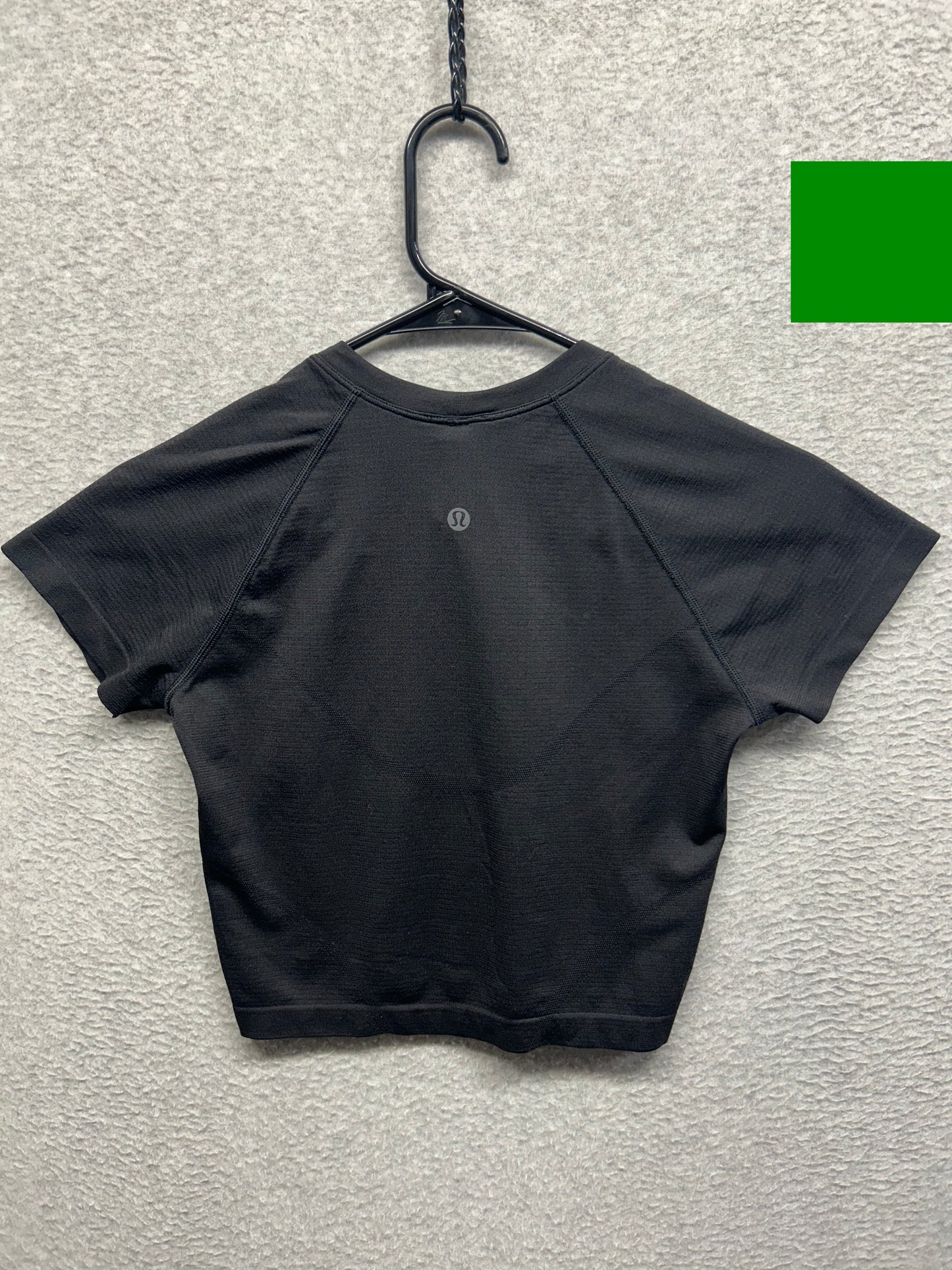 Lululemon Swiftly Tech Cropped Short-Sleeve Shirt 2.0 Size 6 Black