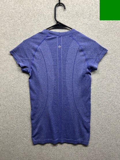 Lululemon Run: Swiftly Tech Short Sleeve Size 6 Pigment Blue