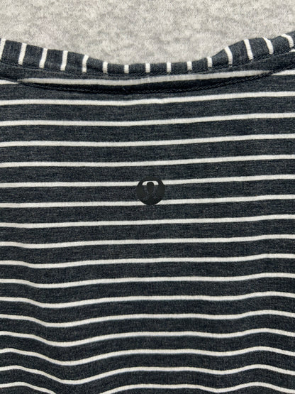 Lululemon Love Tee V Size 6 Modern Stripe Heathered Black White