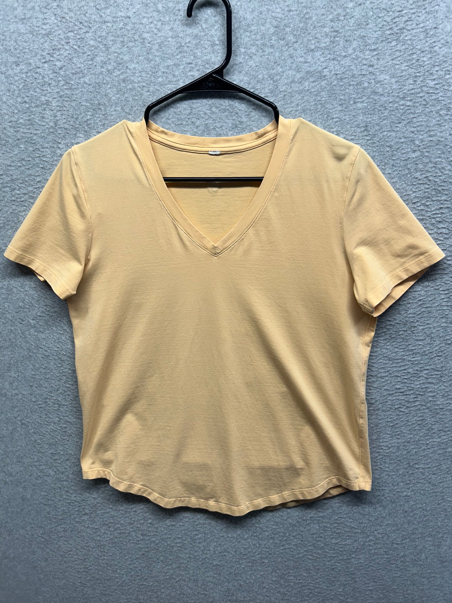 Lululemon Love Tee V Size 6 Cafe Au Lait