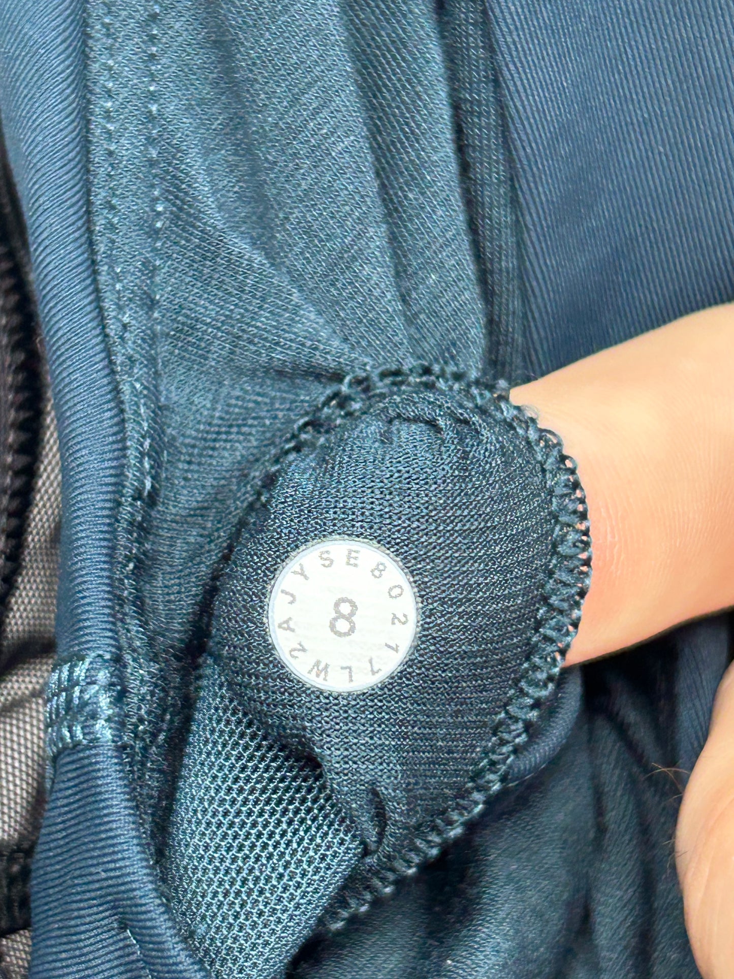 Lululemon Double Tap Bra II Size 8 Submarine | Black