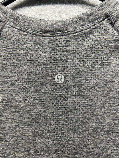 Lululemon Swiftly Tech Short-Sleeve Shirt 2.0 Hip Length Size 8 Rainforest Green