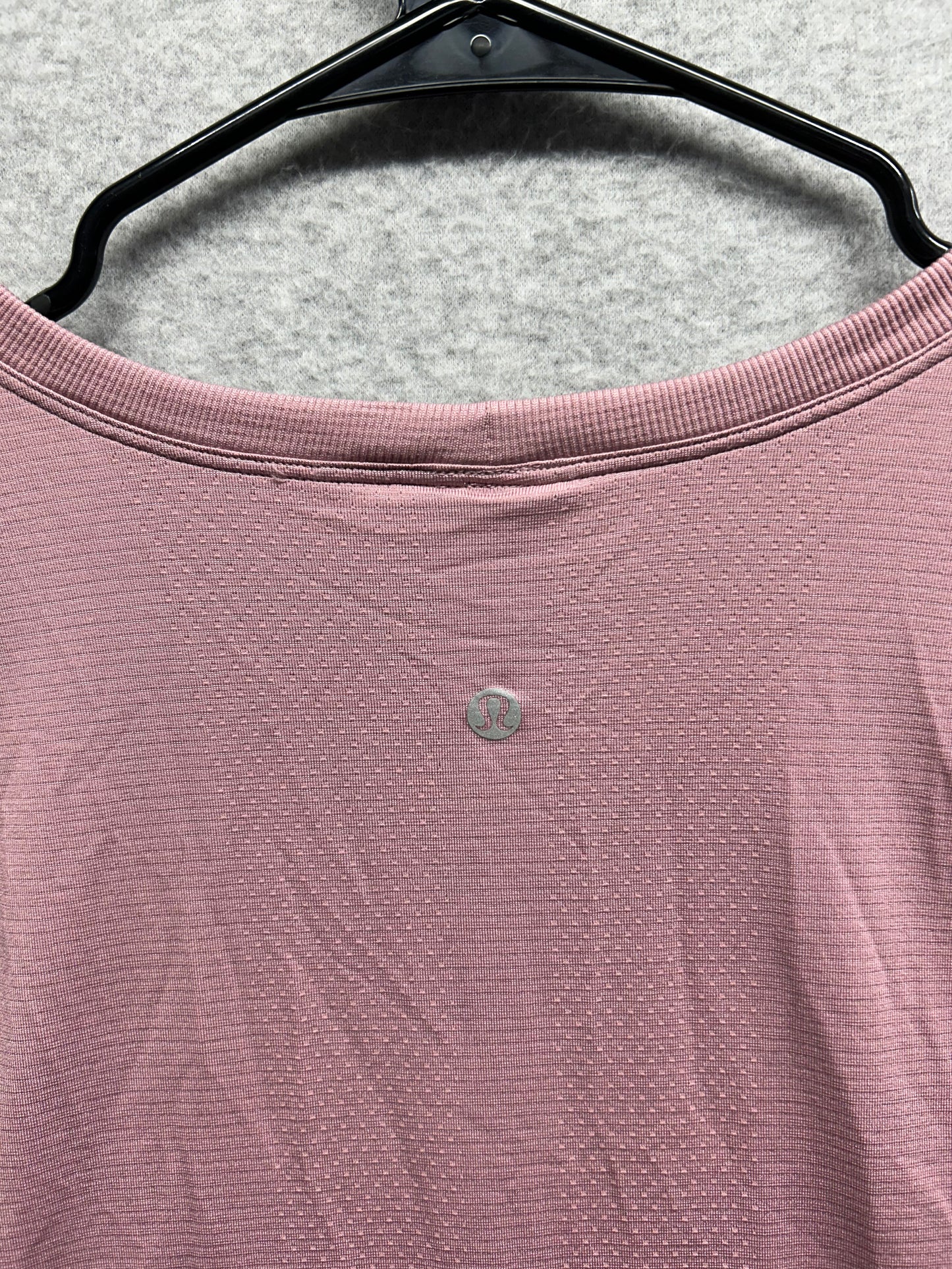 Lululemon Swiftly Relaxed Long-Sleeve Shirt Hip Length Size 8 Pink Haze