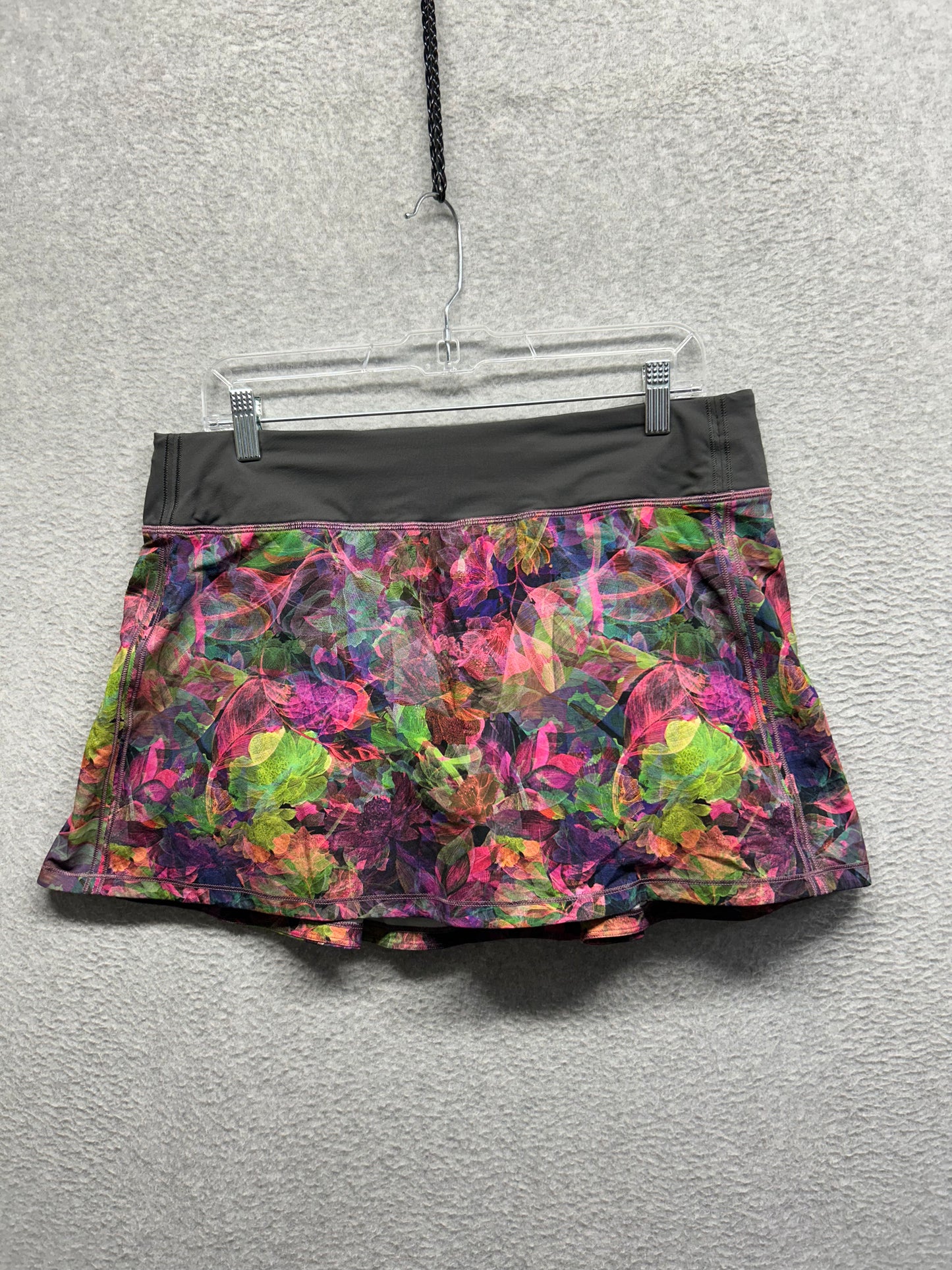 Lululemon Pace Rival Mid-Rise Skirt Size 10 Vivid Floral Tone Multi