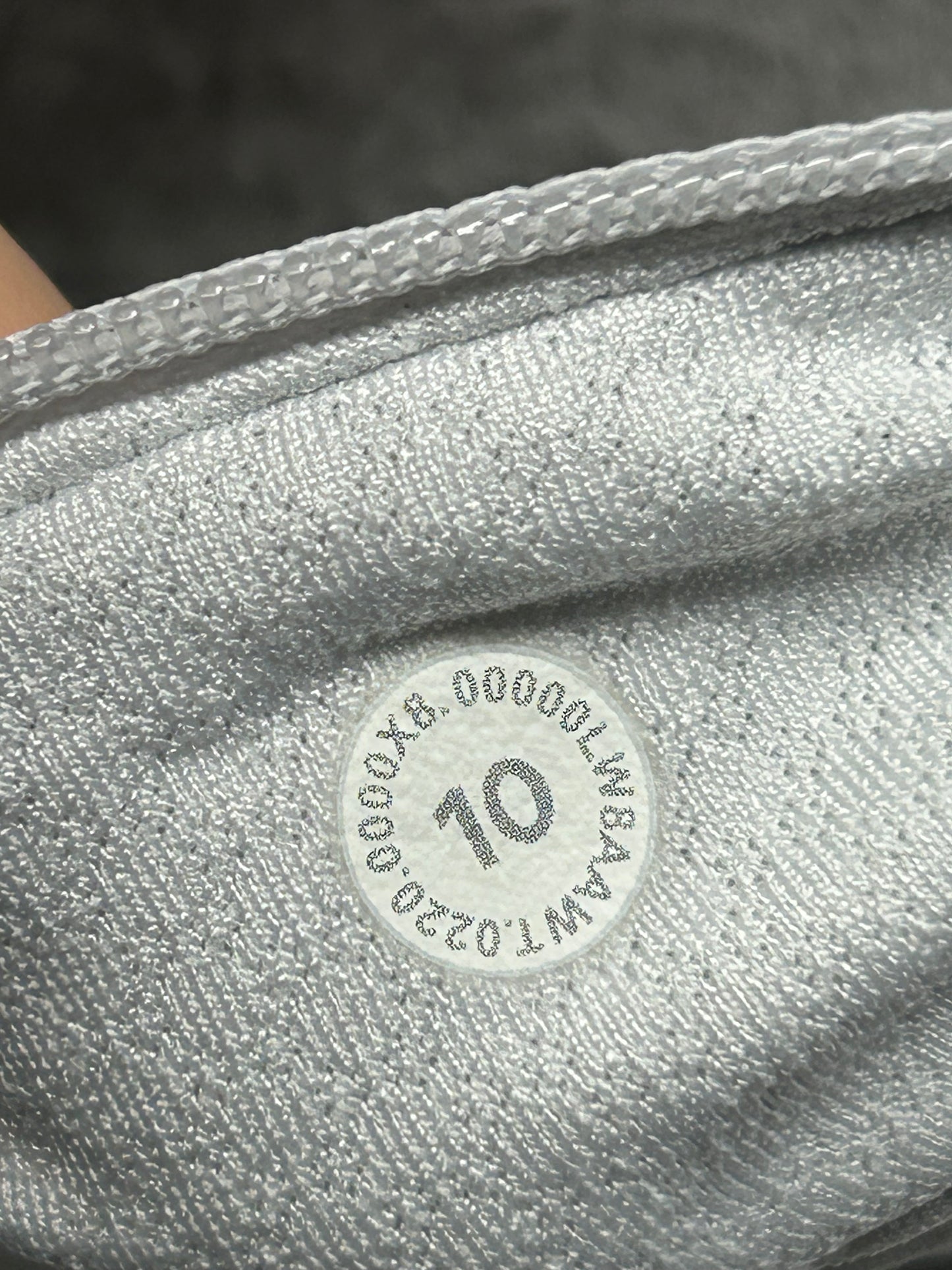 Lululemon Pace Rival Skirt 15" Size 10 City Breeze Alpine White Multi
