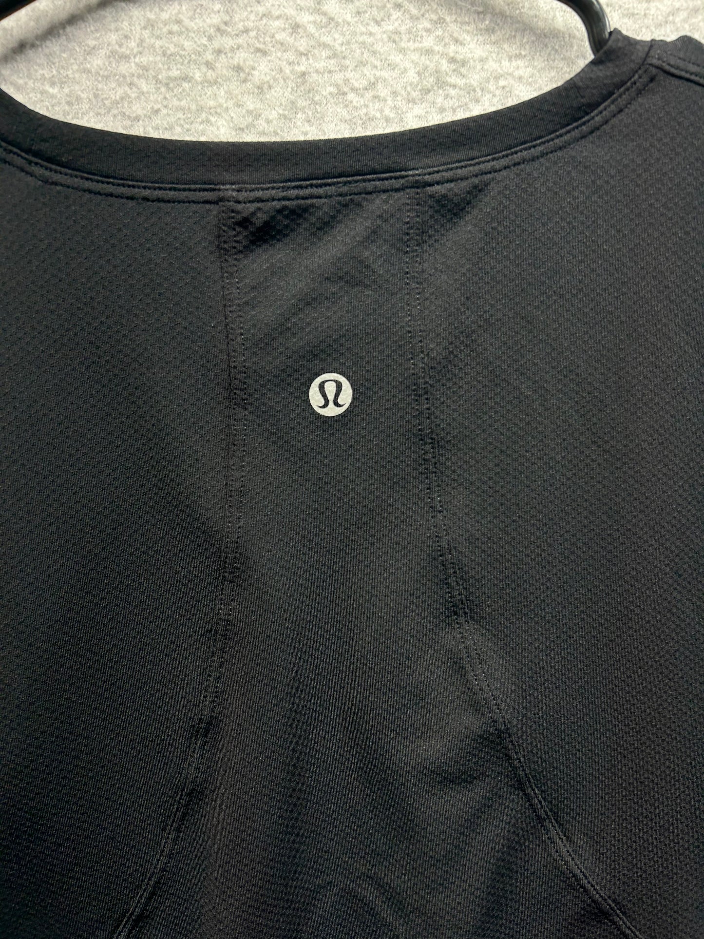 Lululemon Muscle Love Long Sleeve Size 10 Black