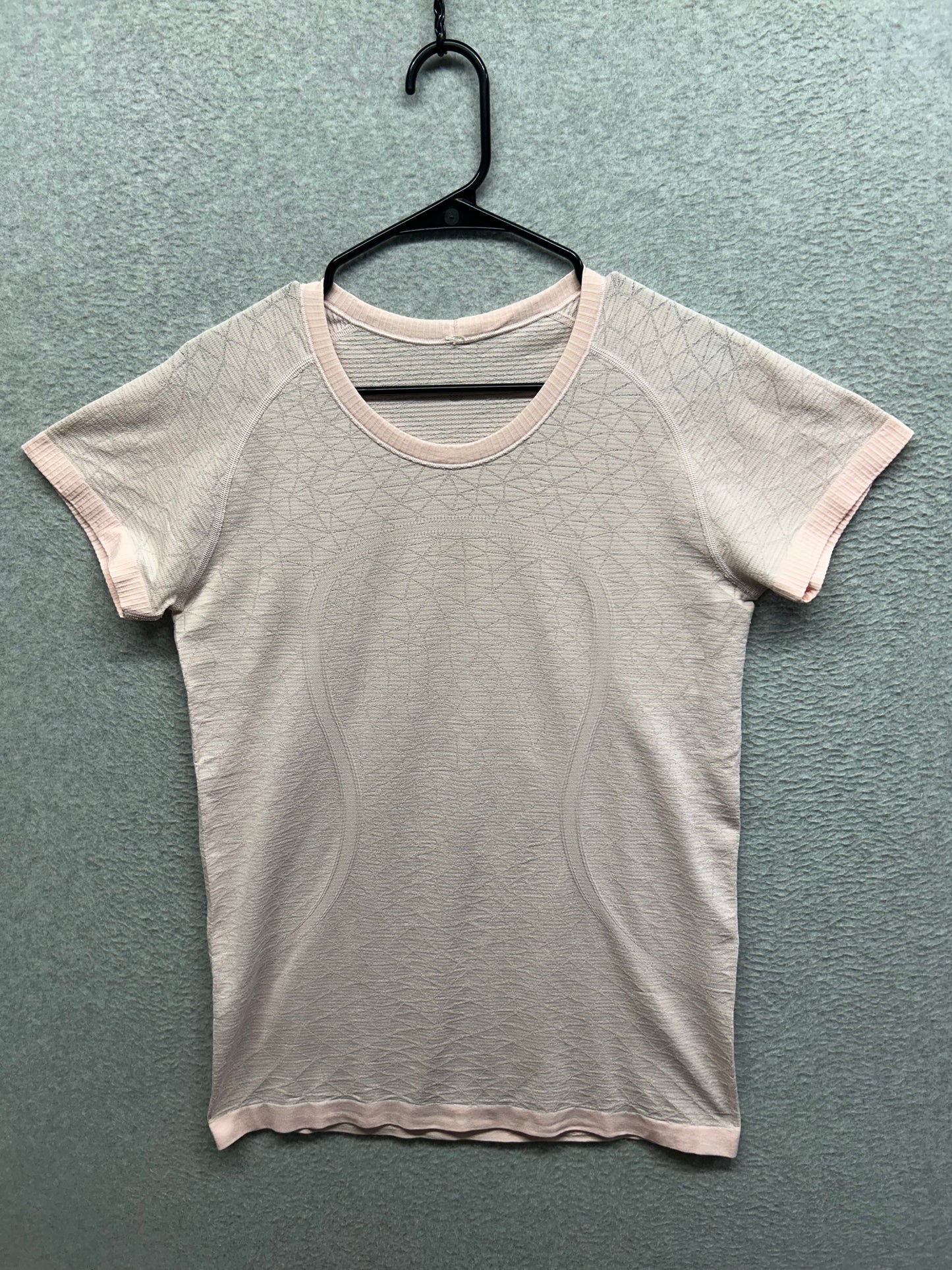Lululemon Swiftly Tech Short Sleeve Crew Size 12 Marbled Dusty Pink