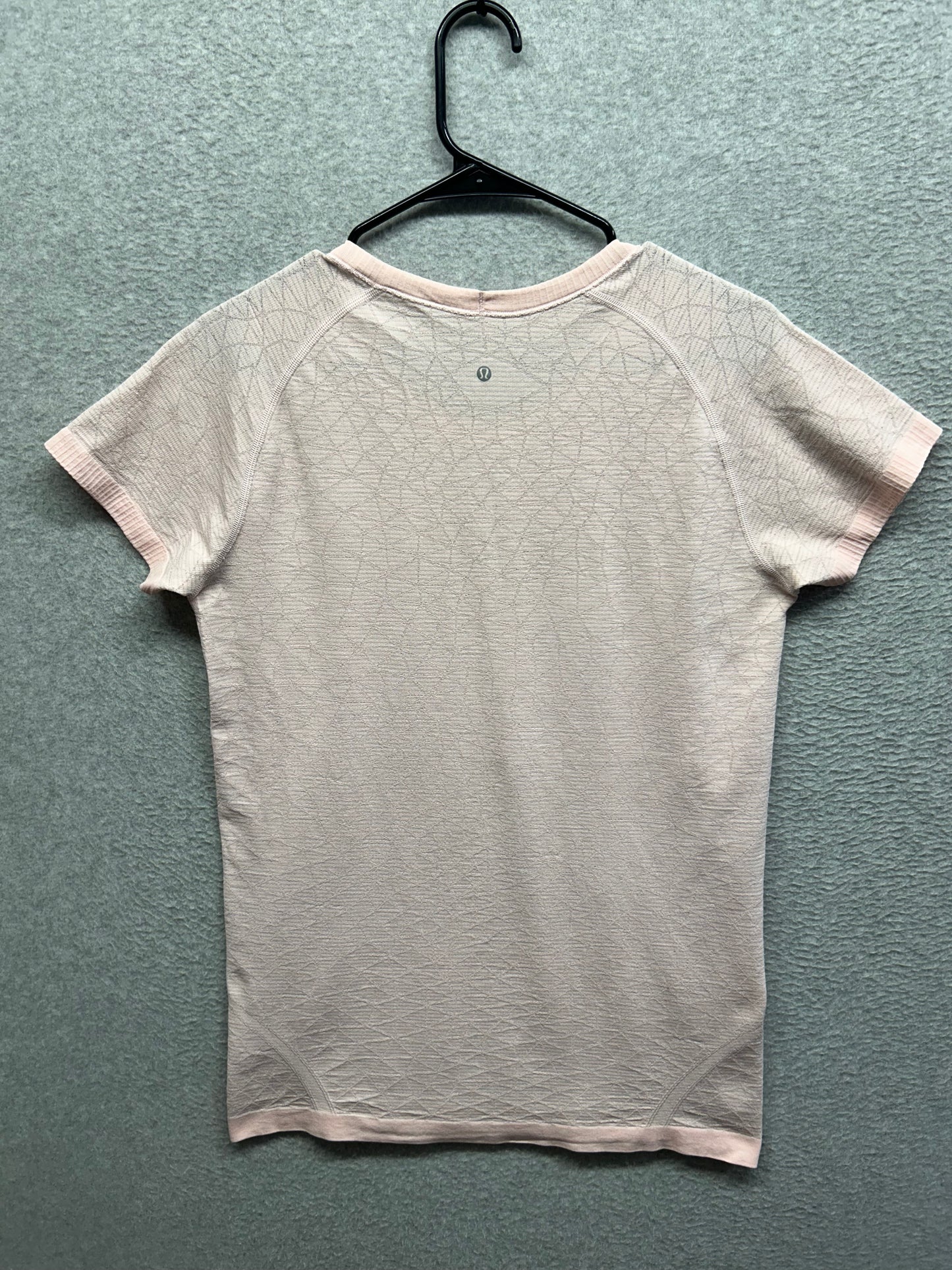 Lululemon Swiftly Tech Short Sleeve Crew Size 12 Marbled Dusty Pink