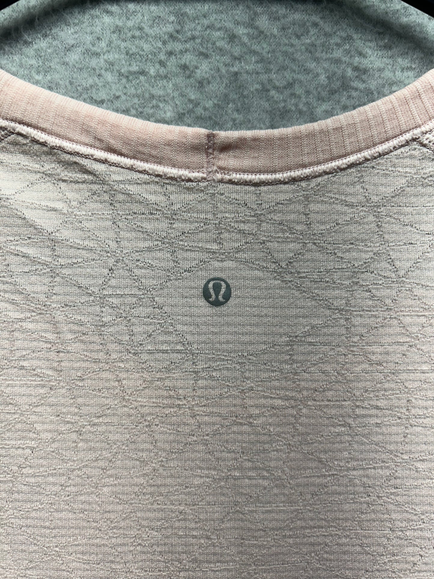 Lululemon Swiftly Tech Short Sleeve Crew Size 12 Marbled Dusty Pink