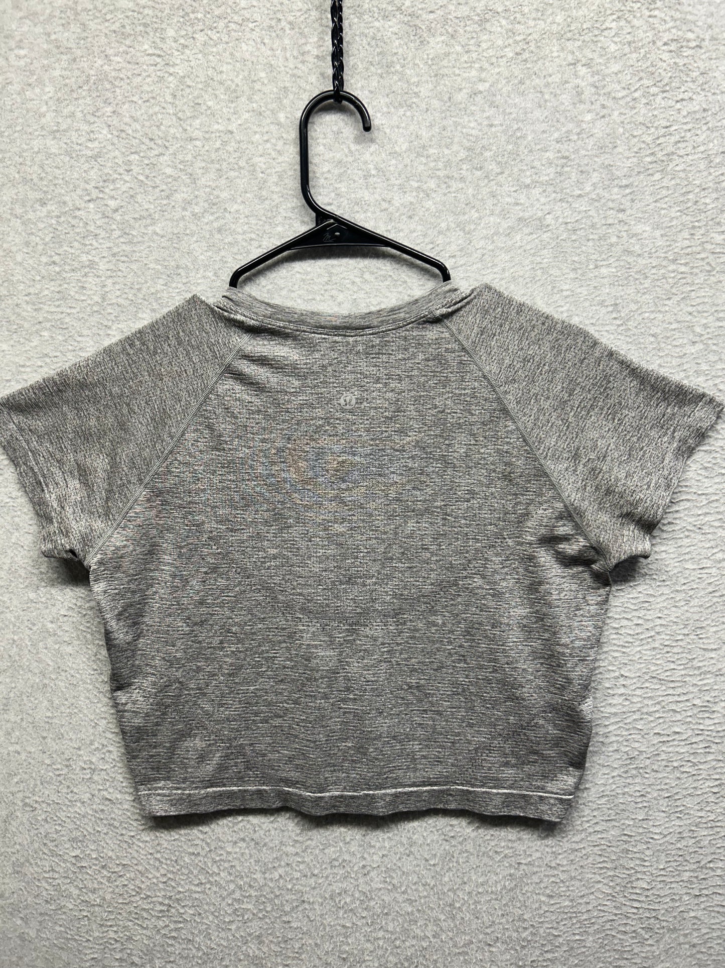 Lululemon Swiftly Tech Cropped Short-Sleeve Shirt 2.0 Size 12 Slate