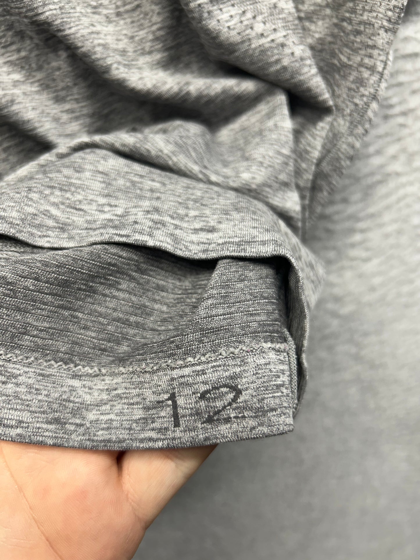 Lululemon Swiftly Tech Cropped Short-Sleeve Shirt 2.0 Size 12 Slate
