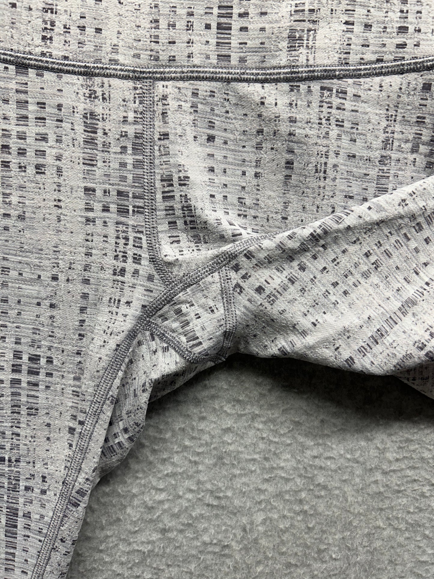 Lululemon Wunder Under High-Rise Tight 25" Luxtreme Size 2 Action Jacqaurd Black Pitch Grey