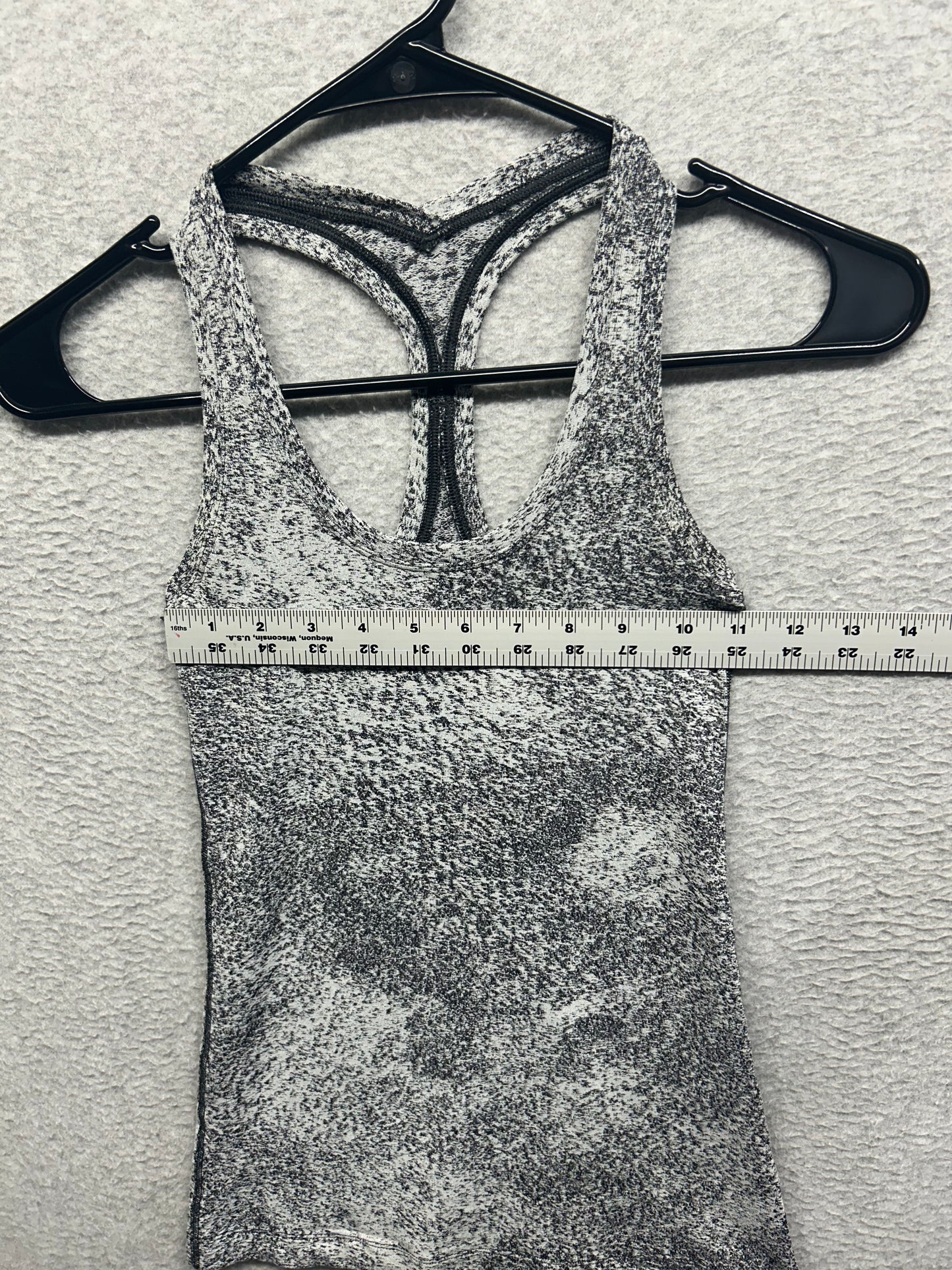 Lululemon Cool Racerback II Luon Size 2 Spray Jacquard White Black
