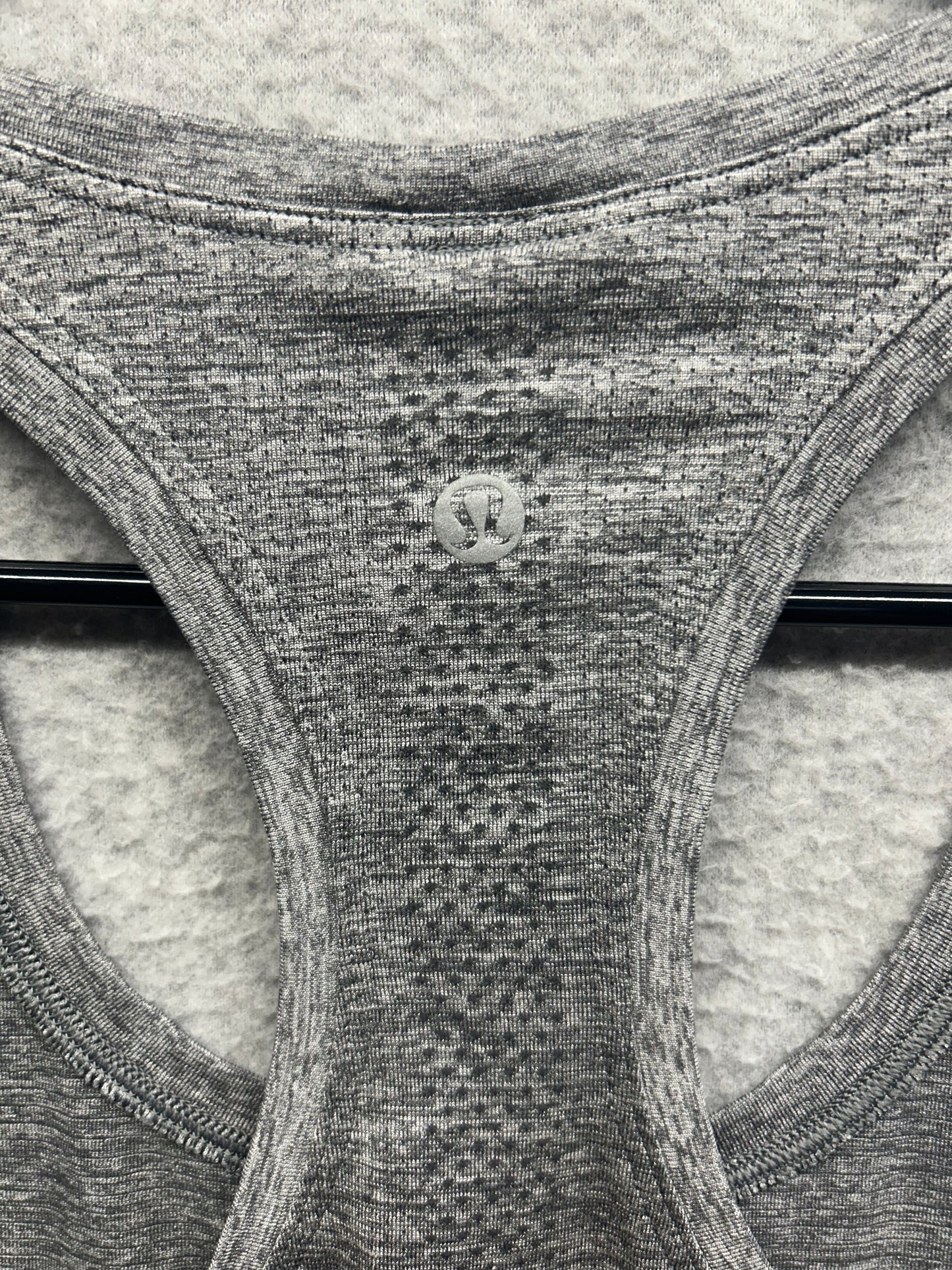 Lululemon Swiftly Tech Racerback 2.0 Size 4 Slate