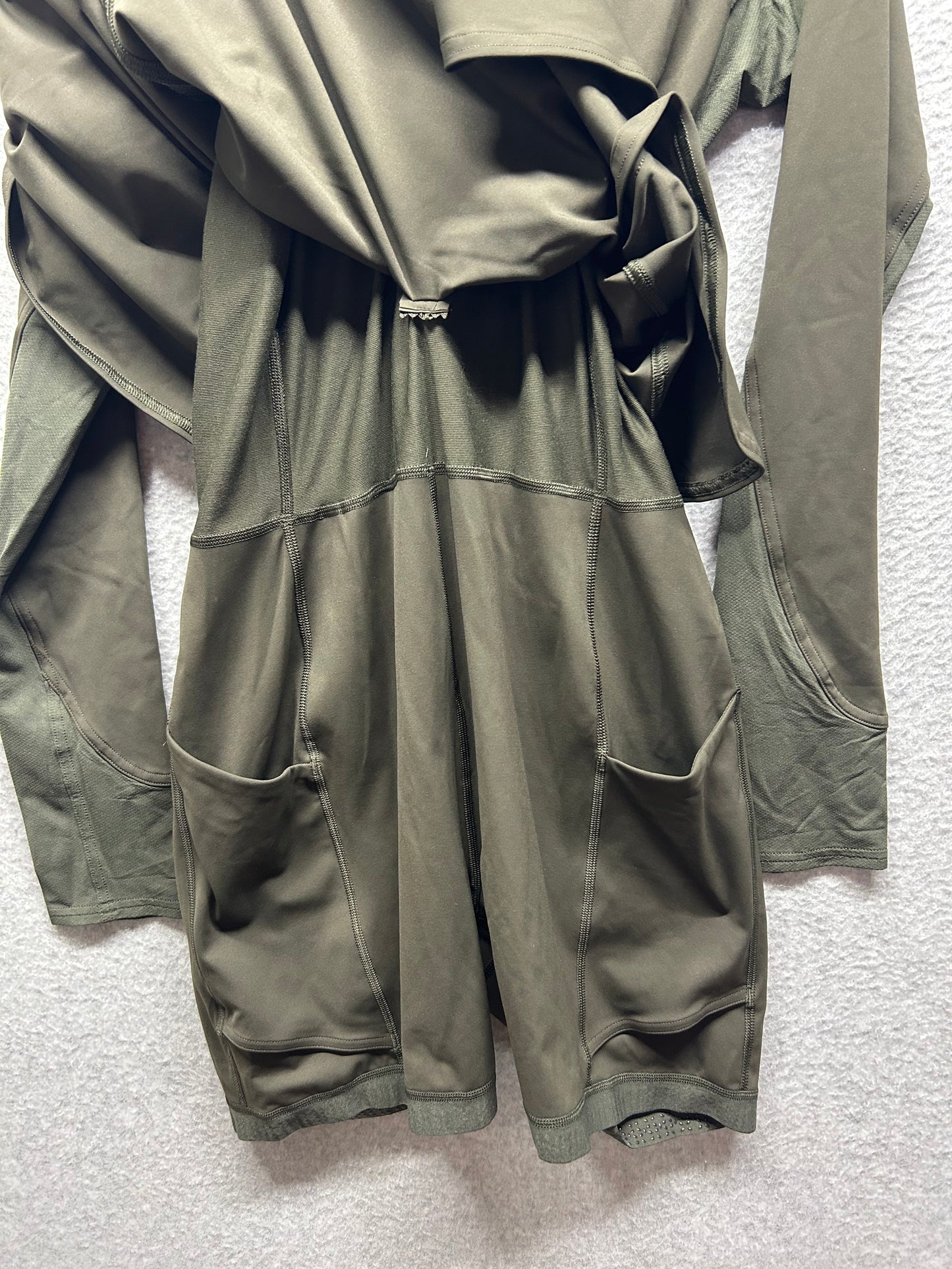 Lululemon Nulux Long-Sleeve Tennis Dress Size 10 Dark Olive