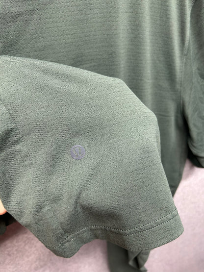 Lululemon License To Train Short Sleeve Size XL Dark Green