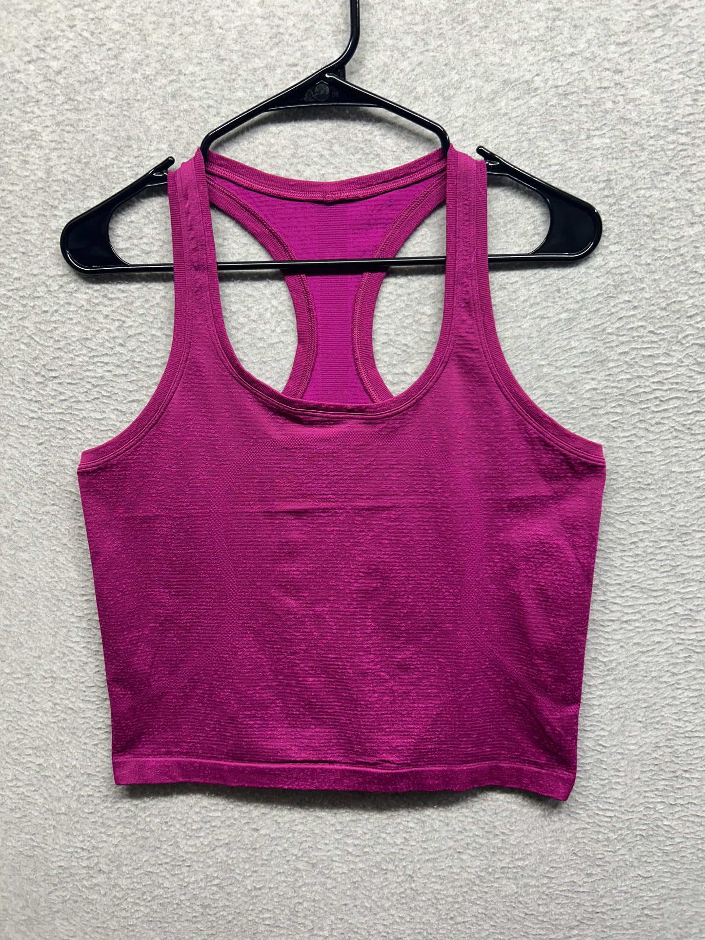 Lululemon Swiftly Tech Racerback Tank Top 2.0 Race Length Size 8 Distorted Noise Neon Magenta Purple
