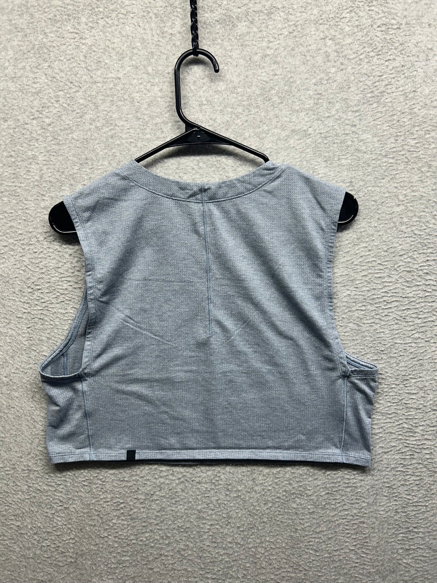 Lululemon Esker Cropped Tank Size 8 Heathered Blue Denim
