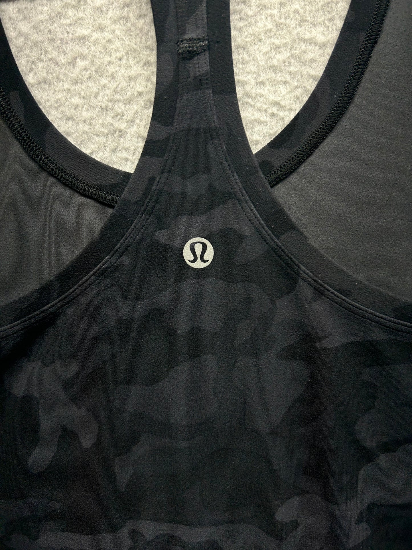 Lululemon Cool Racerback II Nulu Size 8 Heritage 365 Camo Deep Coal Multi