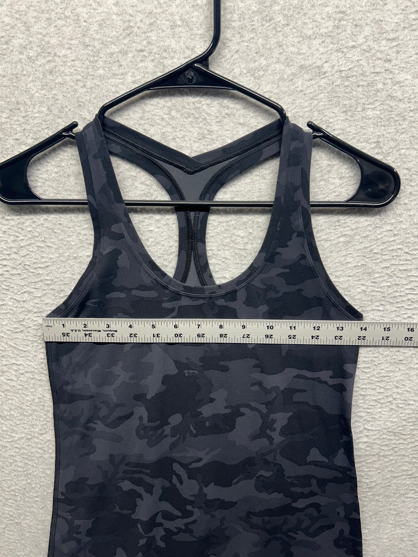 Lululemon Cool Racerback II Nulu Size 8 Heritage 365 Camo Deep Coal Multi