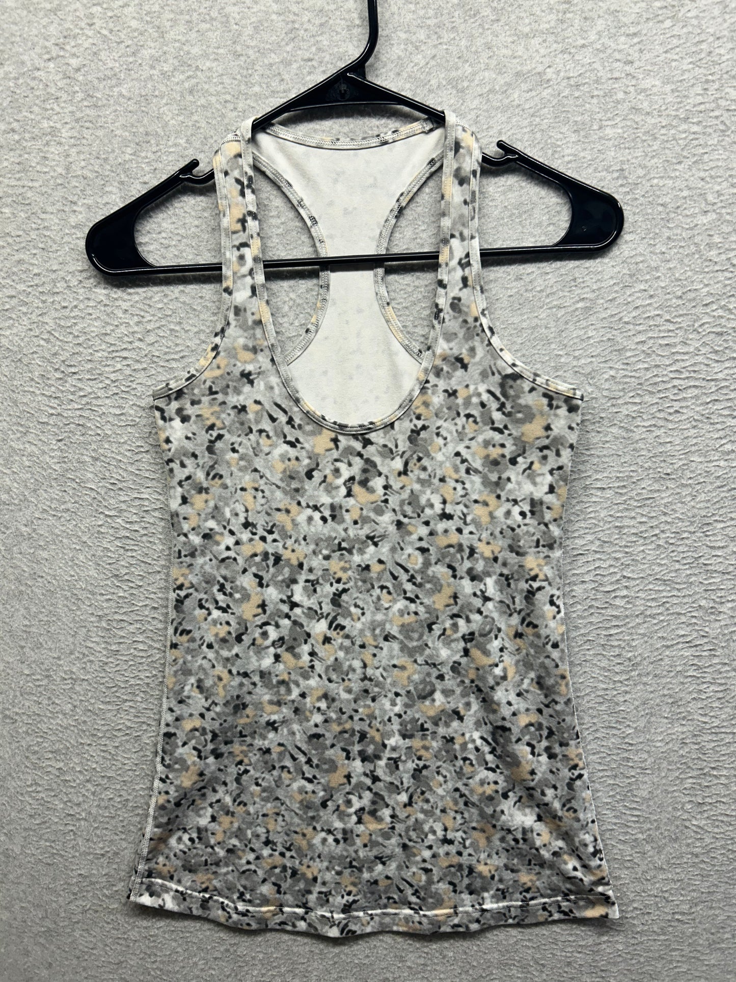 Lululemon Cool Racerback Size 8 Not So Petite Fleur Silver Spoon