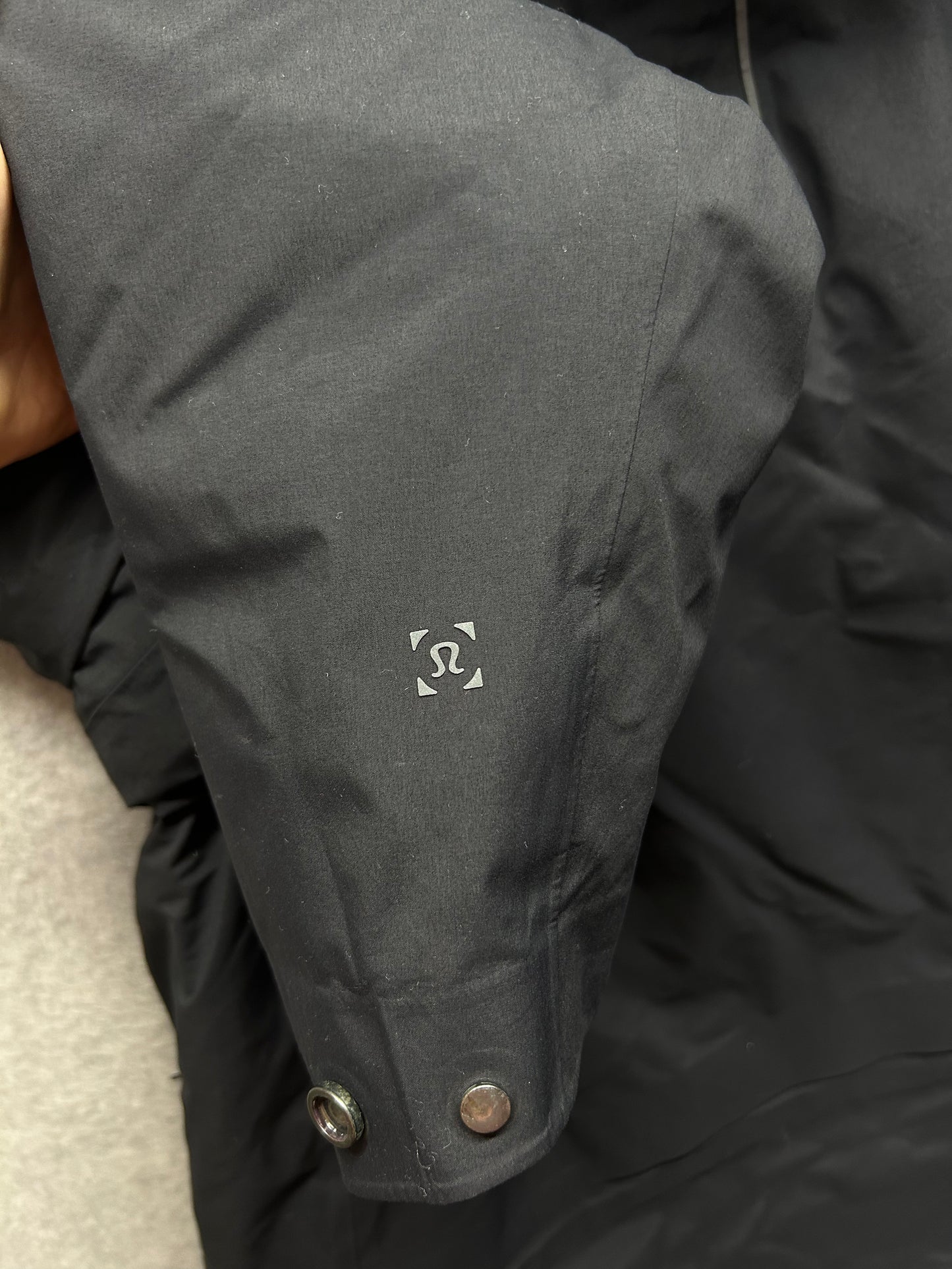 Lululemon Cold City Parka With Goose Down Liner Mens Size XL Black