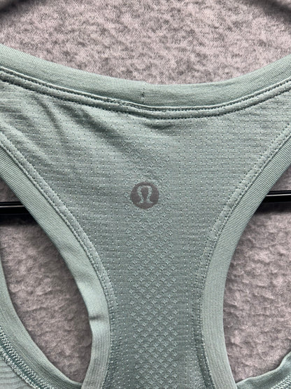 Lululemon Swiftly Tech Racerback Tank Top 2.0 Waist Length Size 10 Sea Mist