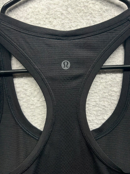Lululemon Swiftly Tech Racerback 2.0 Size 10 Black