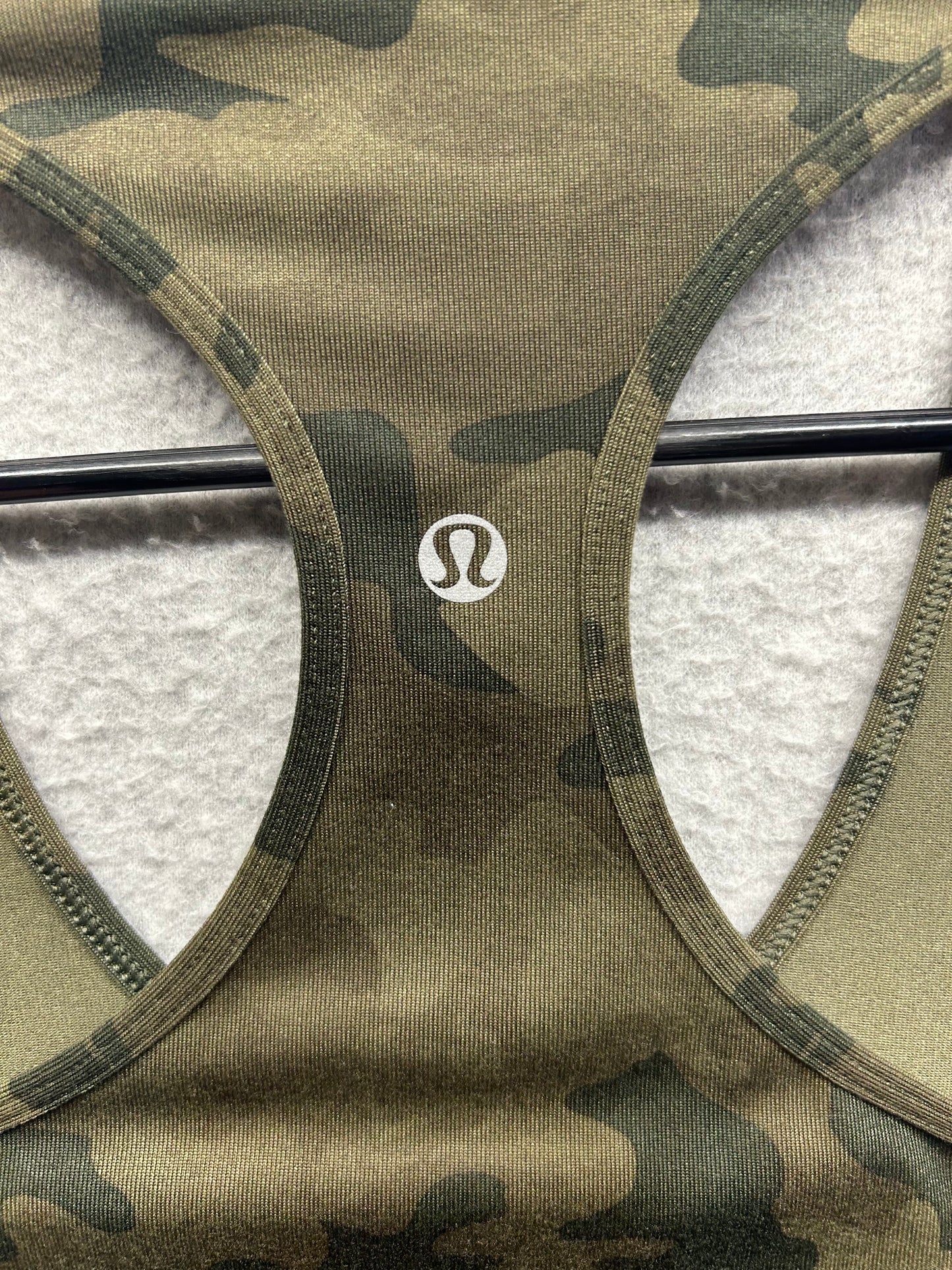 Lululemon Cool Racerback Size 10 Savasana Camo 20cm Fatigue Green