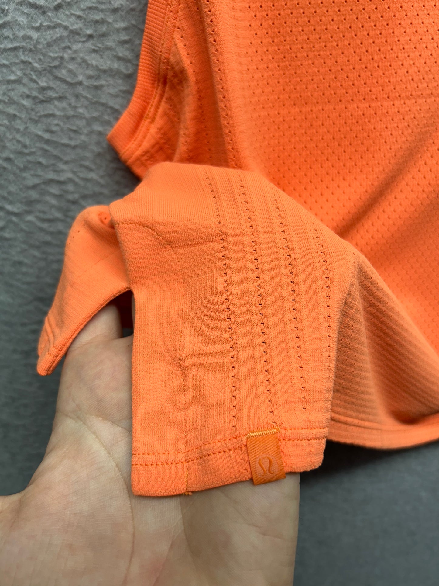 Lululemon Train to Be Tank Top Size 8 Warm Coral