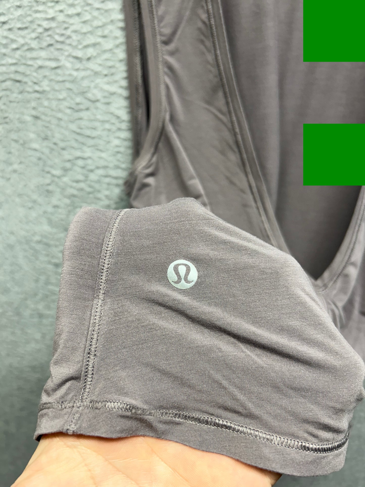 Lululemon Deep Stretch Tank Size 8/10 Half Moon