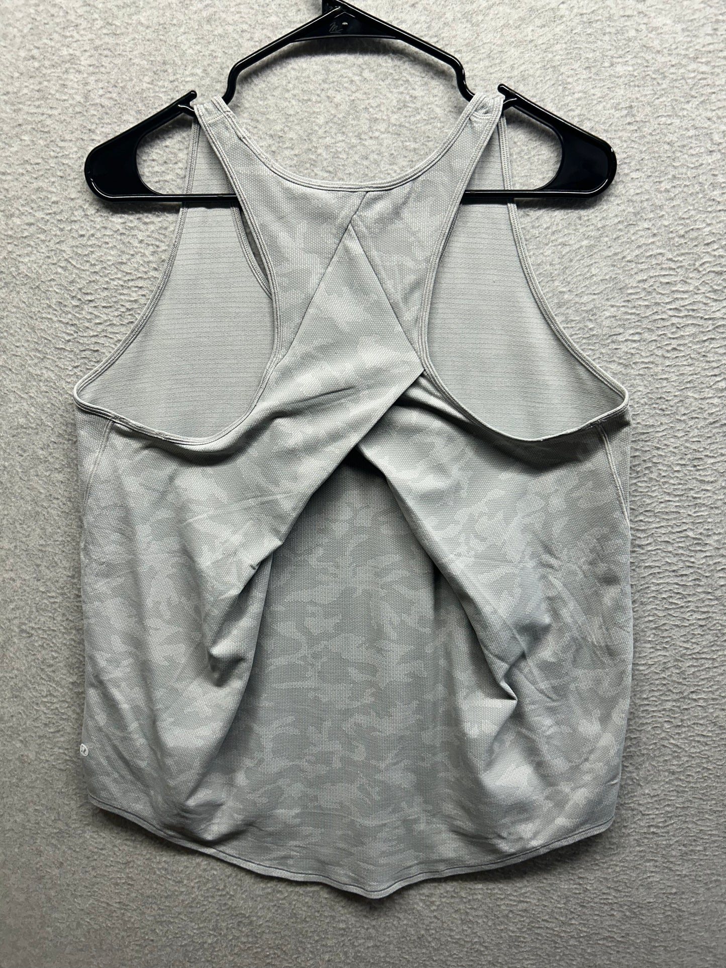 Lululemon Essential Tank Pleated Size 12 Incognito Camo SSL Silver Drop Alpine White
