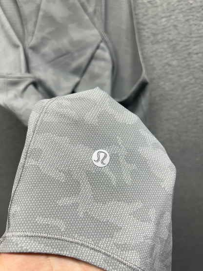 Lululemon Essential Tank Pleated Size 12 Incognito Camo SSL Silver Drop Alpine White