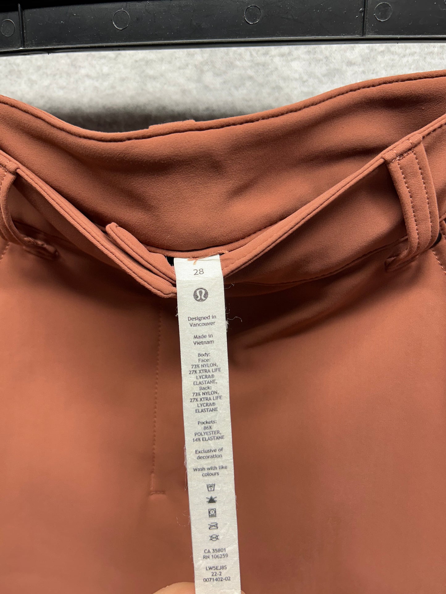 Lululemon City Sleek Slim-Fit 5 Pocket High-Rise Pant Size 28 Ancient Copper