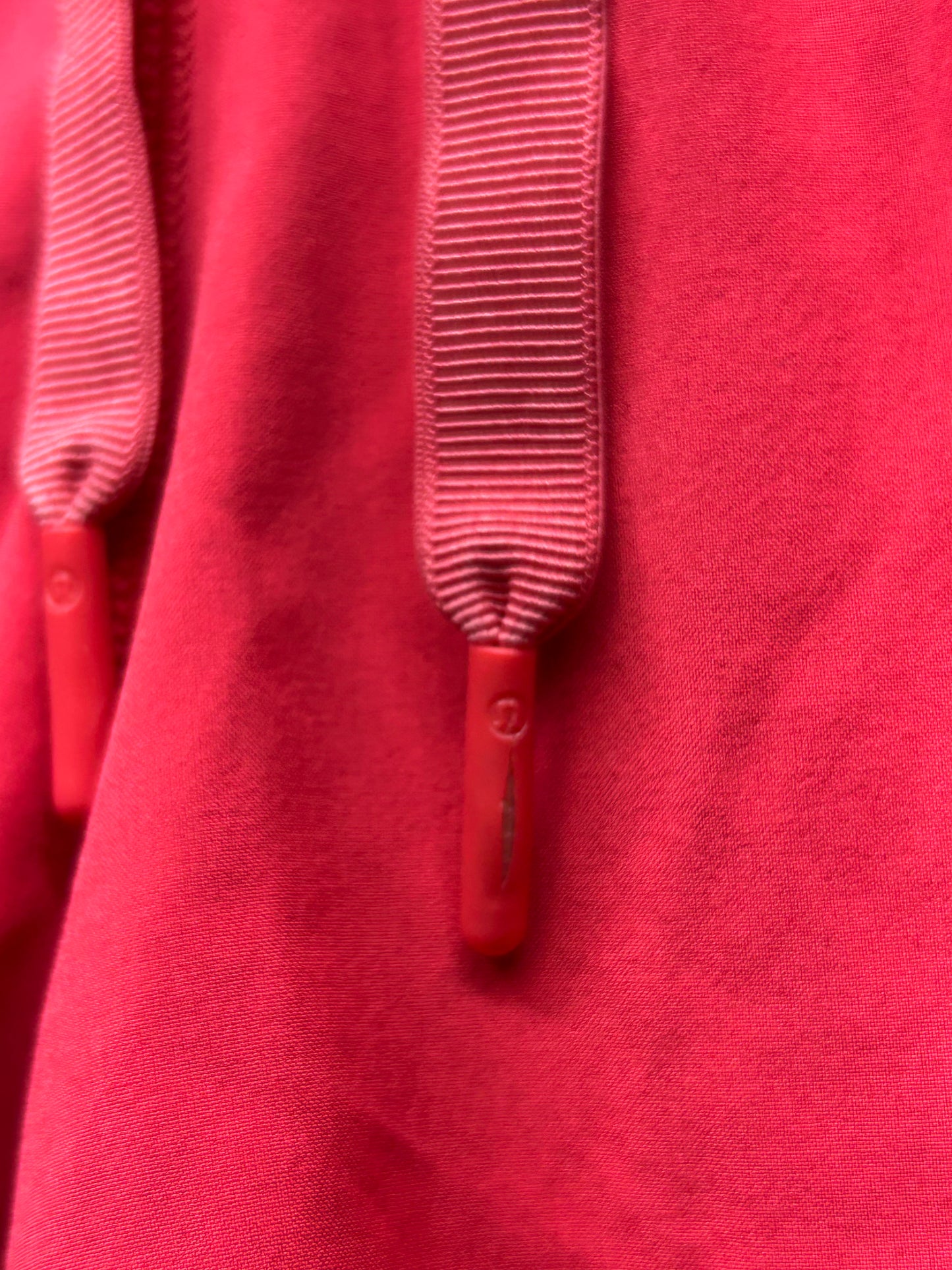 Lululemon Hotty Hot Short 4" Lush Coral Size 6