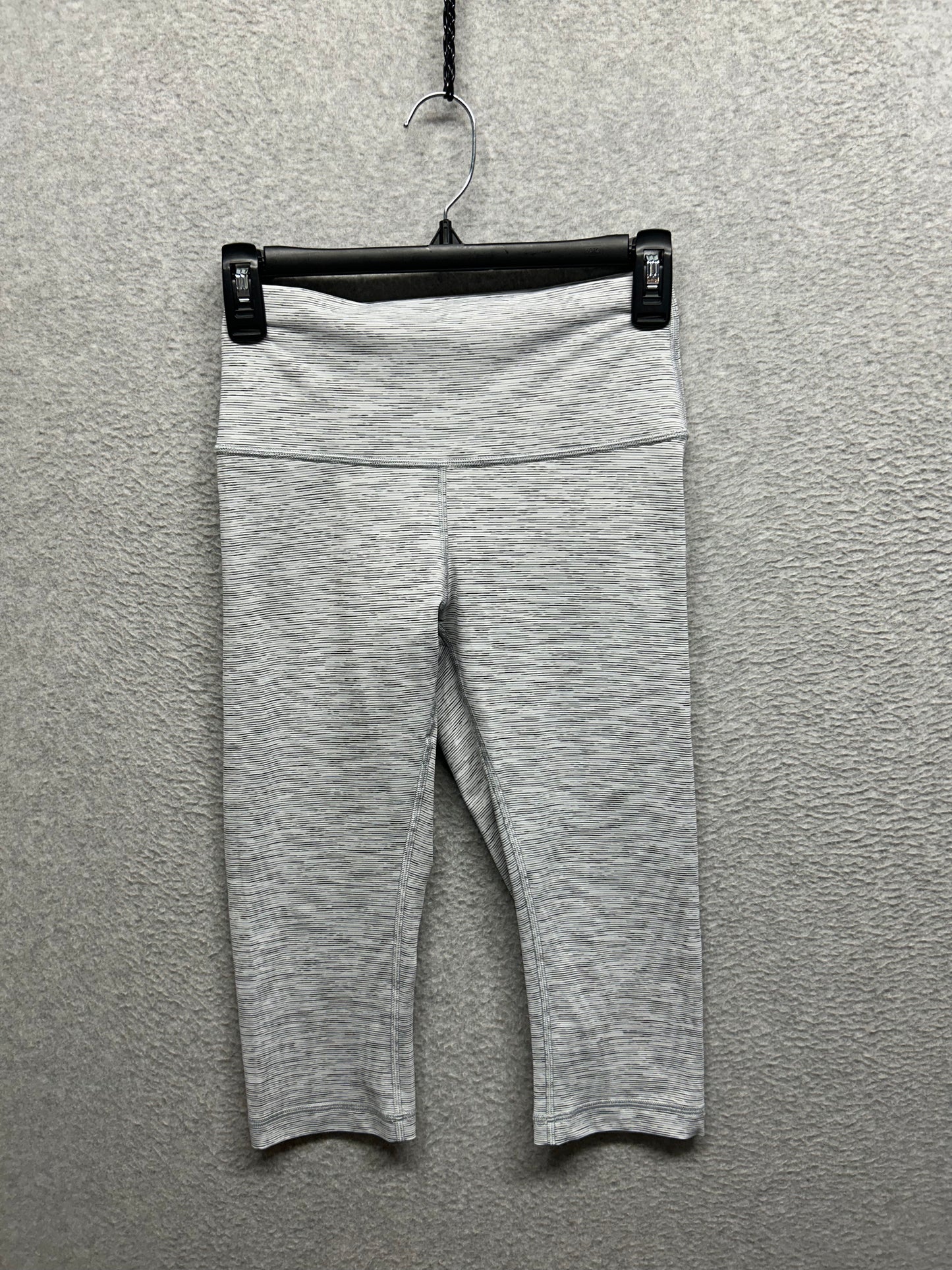 Lululemon Wunder Under Hi-Rise 1/2 Tight Size 6 Wee Are From Space Ice Grey Alpine White