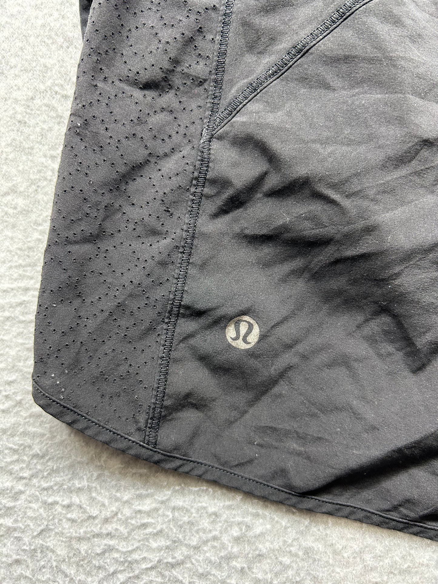 Lululemon Real Quick Short Perforated 3.5" Black Size 10