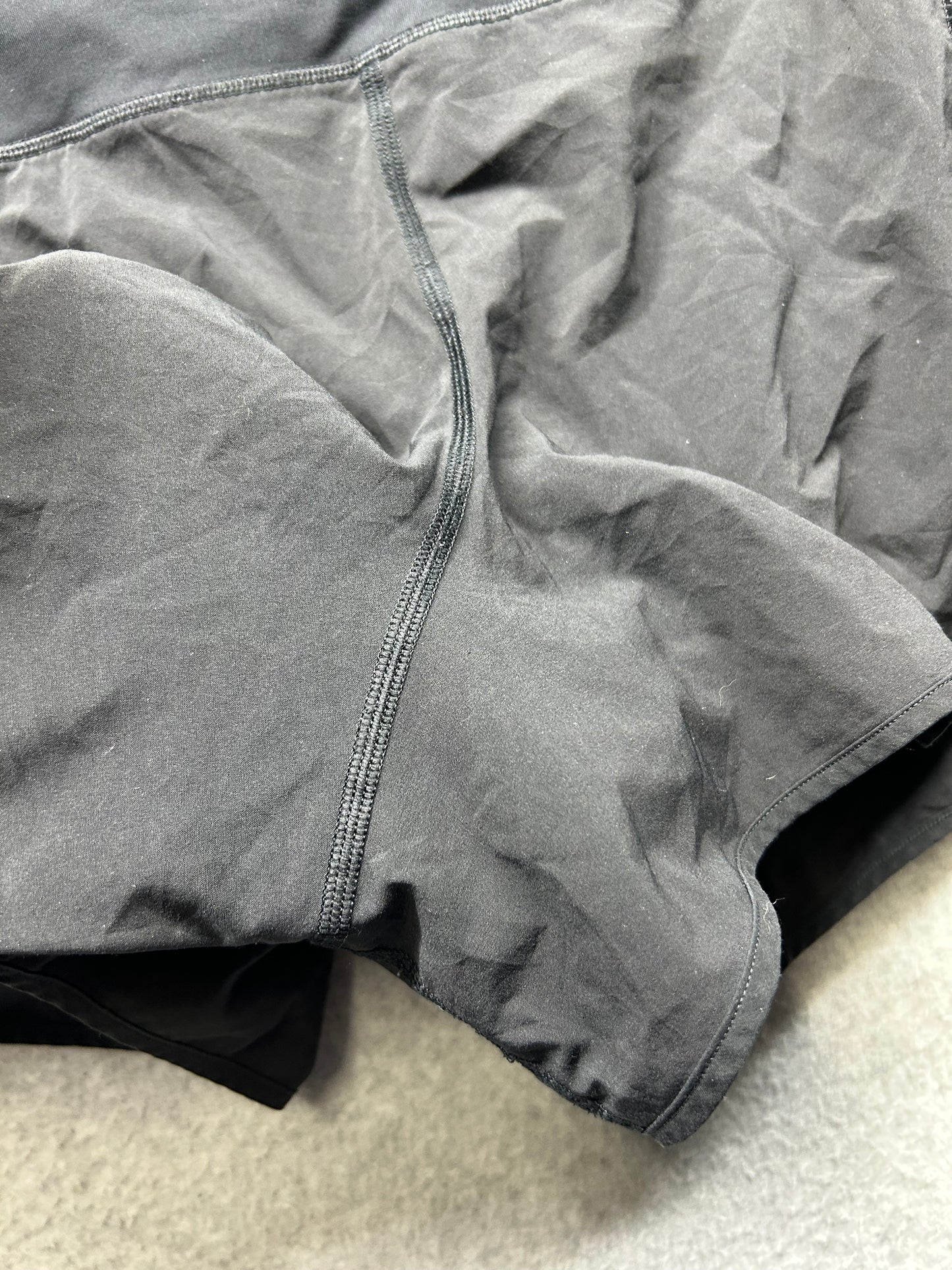 Lululemon Real Quick Short Perforated 3.5" Black Size 10