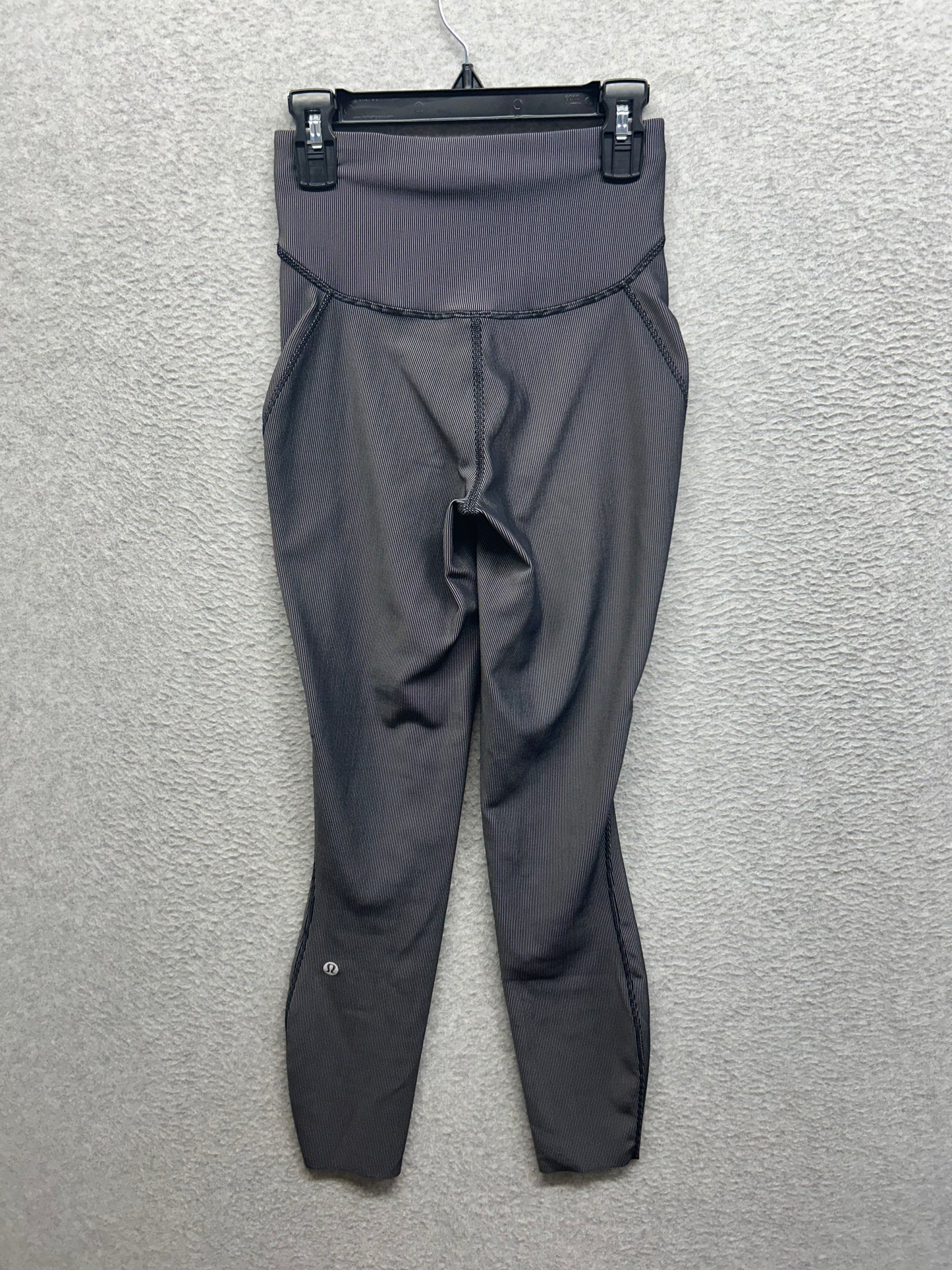 Lululemon Base Pace High-Rise Tight 25" Two-Tone Ribbed Size 2 Black / Gull Grey