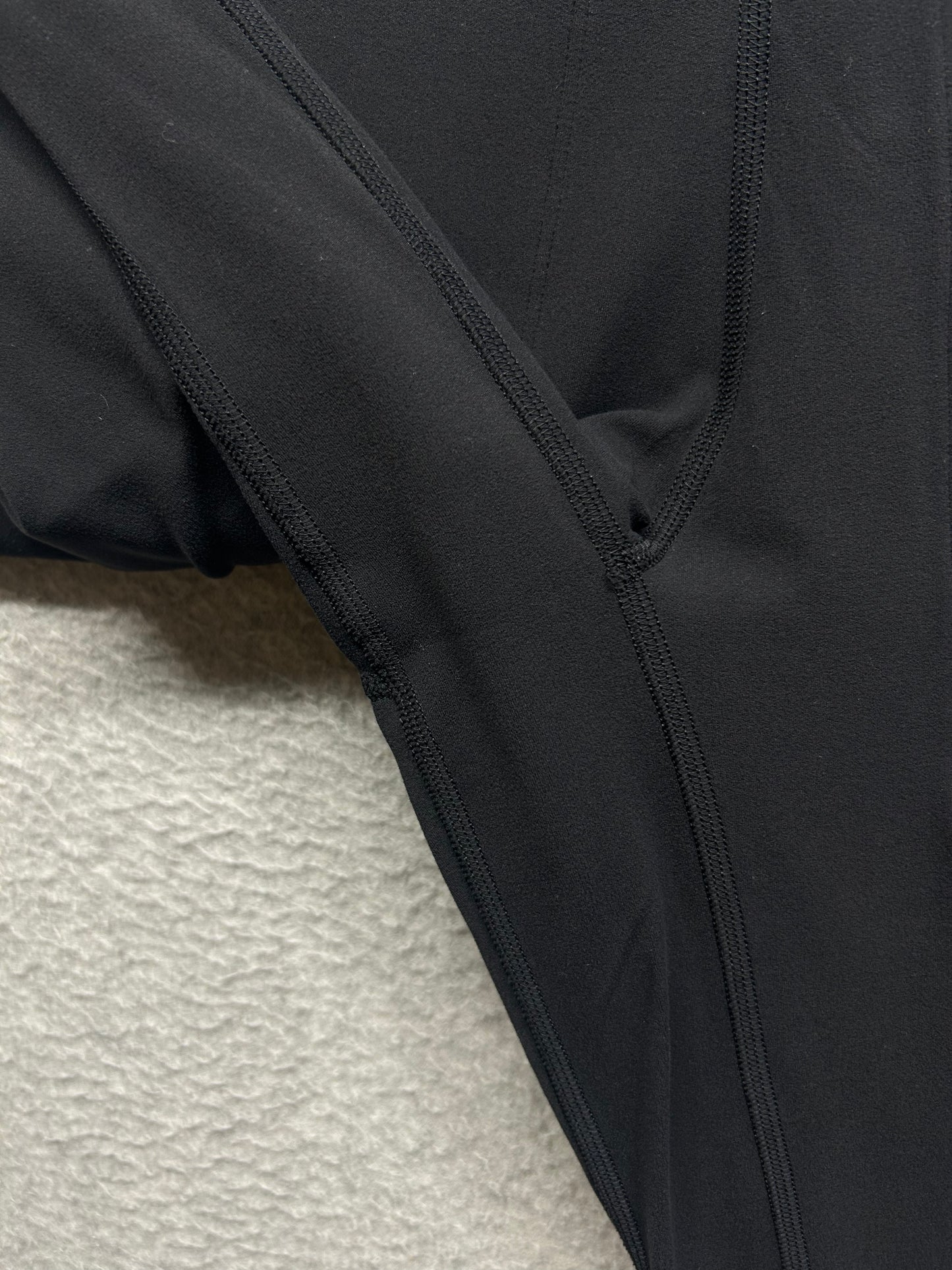 Lululemon Align Jogger 28" Size 2 Black
