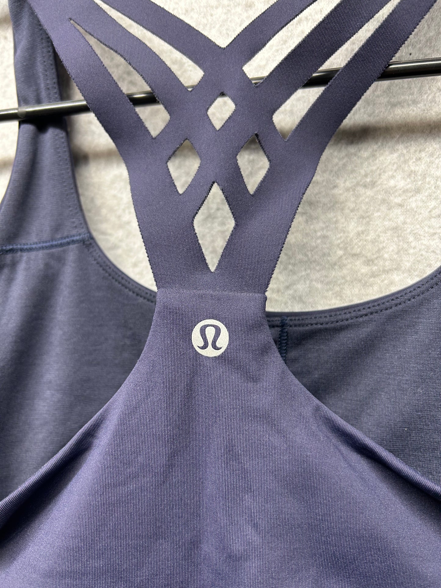 Lululemon Mind Over Miles Bra Size 6 Midnight Navy